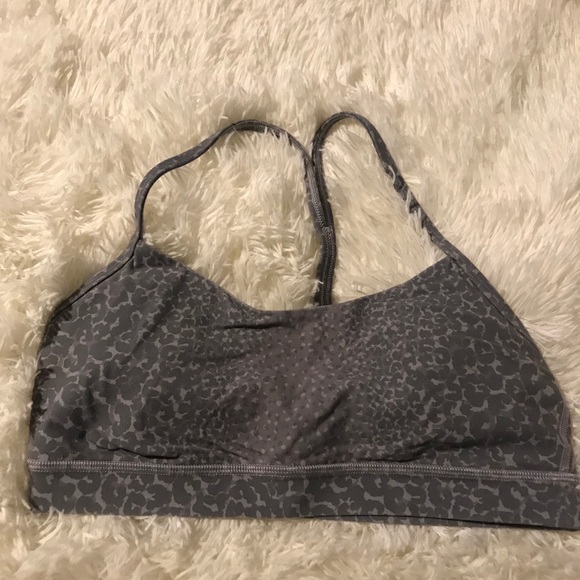 Flow y bra - Picture 2 of 4